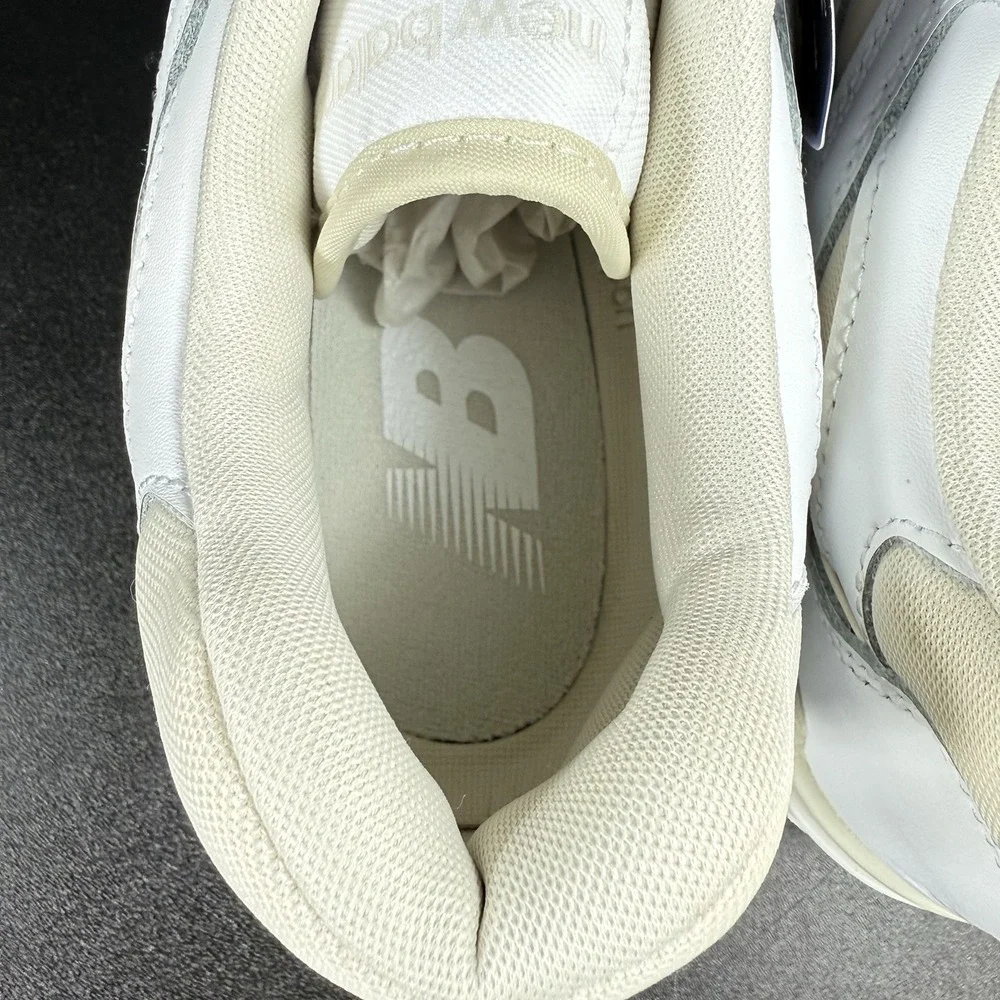New Balance 550 Shoes Womens Size 11‎ B White Leather  BBW550WS Casual Sneaker